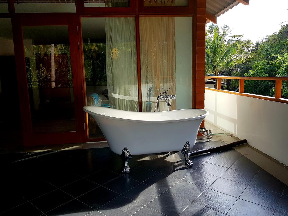 Coconut Island Resort Ngapali Beach Extérieur photo