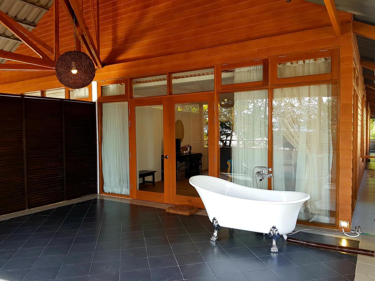 Coconut Island Resort Ngapali Beach Extérieur photo